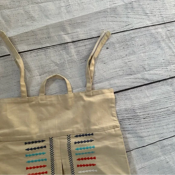 Land of Nod arrow embroidered diaper holder stacker - Picture 4 of 11